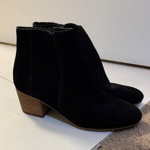 Crown Vintage Black Ankle Booties